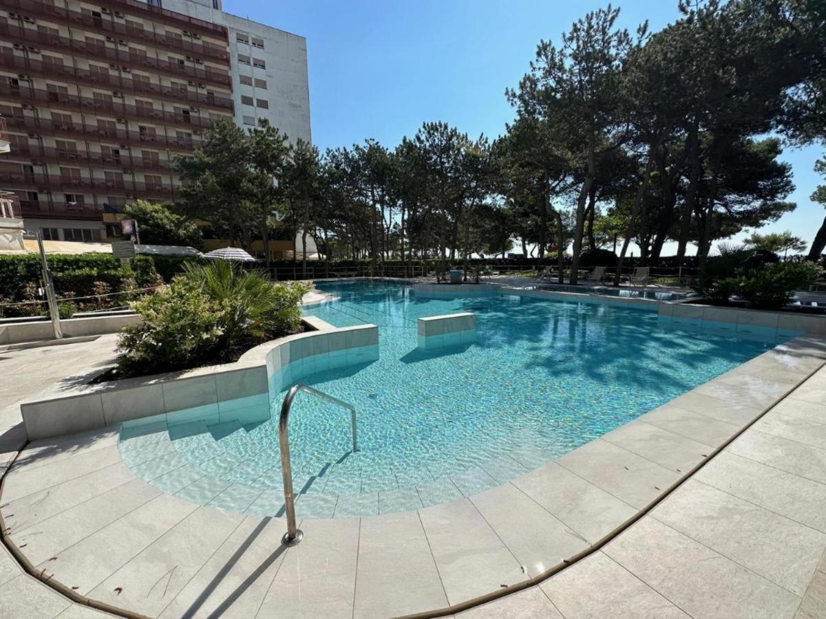 Residence Cristallo 4H 리그나노 사비아도로 외부 사진